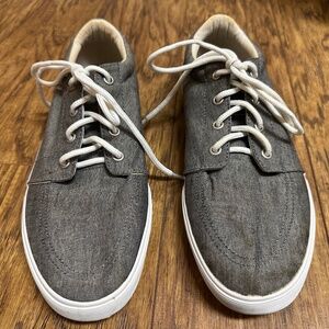 St. John's Bay Men's Casual Sneakers Grey Size 9.5